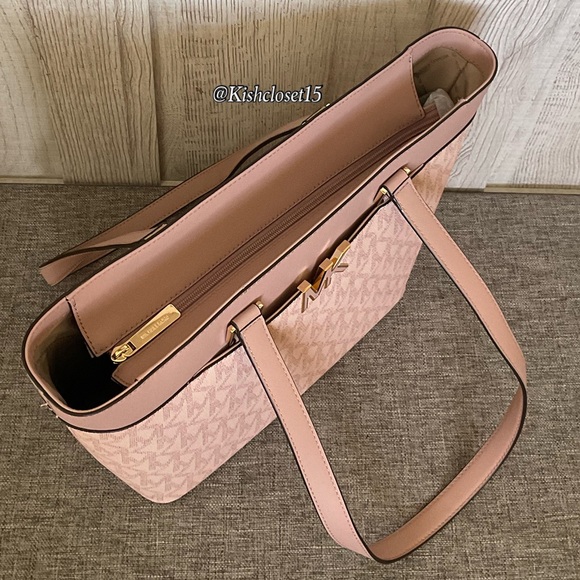 FINAL PRICE‼️ 🎉HOST PICK🎉 NWT Michael Kors Florence Logo Signature Ballet Tote - Picture 8 of 17